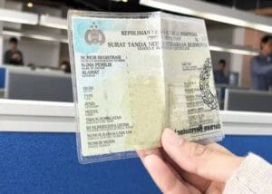 Warga Lamongan Menggugat Gubernur Jawa Timur, Khofifah Indar Parawansa. Ada Masalah Apa?