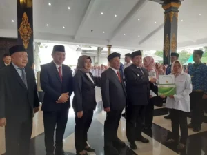 Sulami Diangkat Jadi PPPK Setelah 22 Tahun Mengabdi di Dinas Sosial Jombang