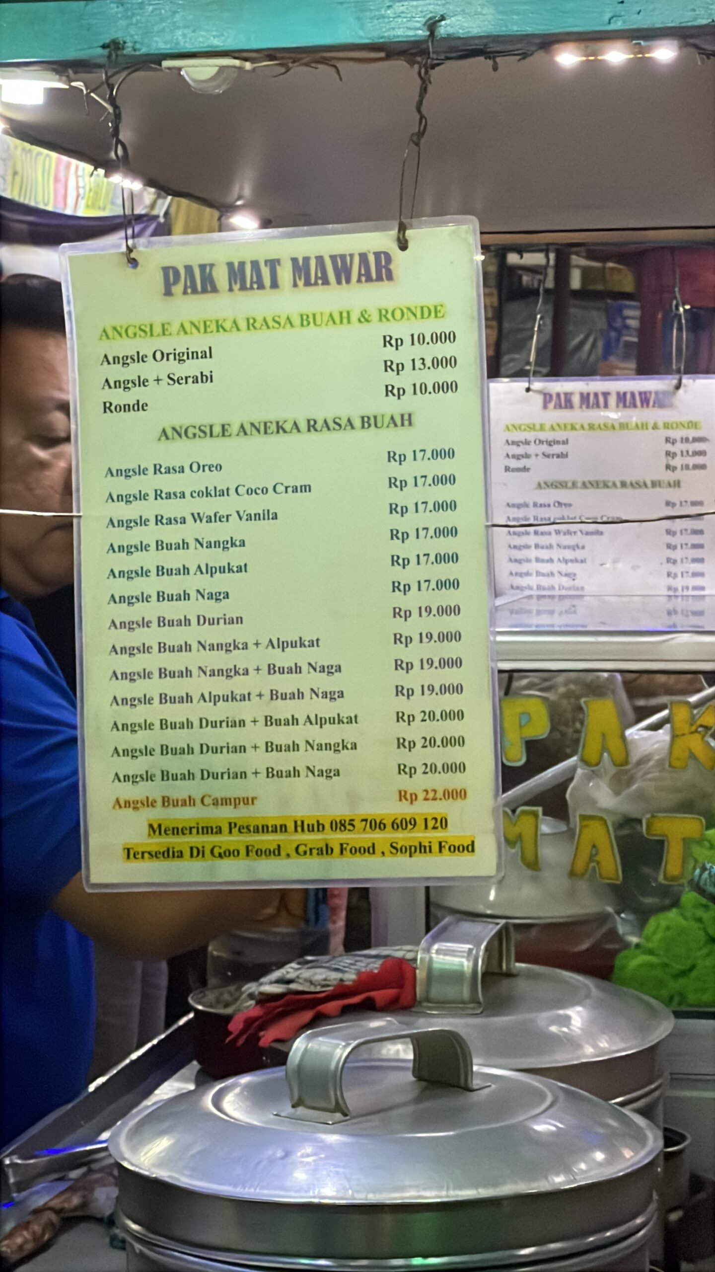 Angsle buah pak mat Mawar