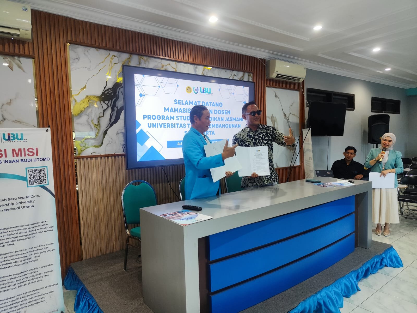 UIBU dan UTP Surakarta