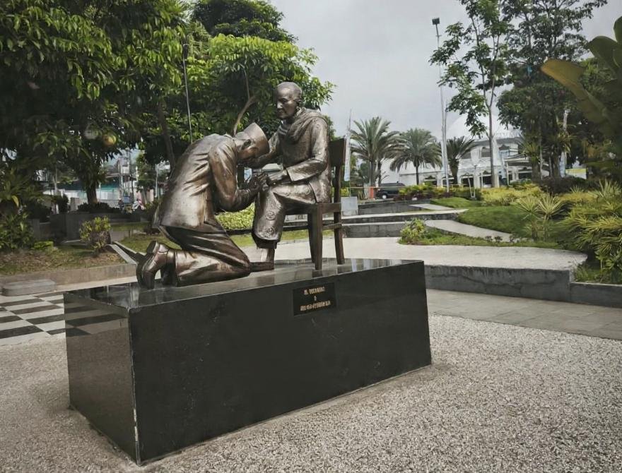Patung sungkem