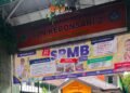 Targetkan Selesai Sehari, Registrasi Ulang di SDN Kebonsari 2 Malang Berlangsung Tertib