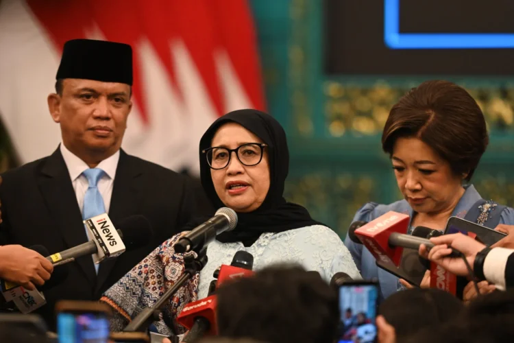 Kepala BGN Nanik Deyang