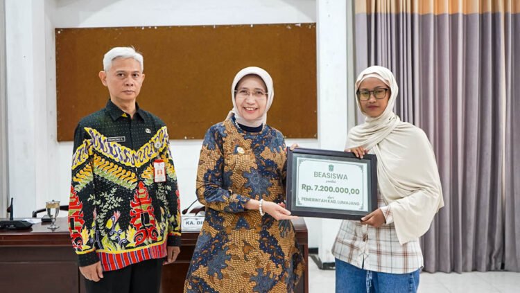 beasiswa tahap akhir Pemkab Lumajang