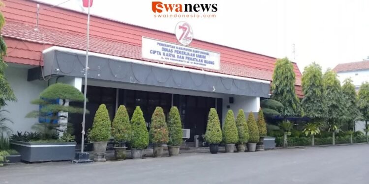 Dinas PUCKPP Pastikan Prioritaskan Pemeliharaan Jalan di Kecamatan Songgon Banyuwangi