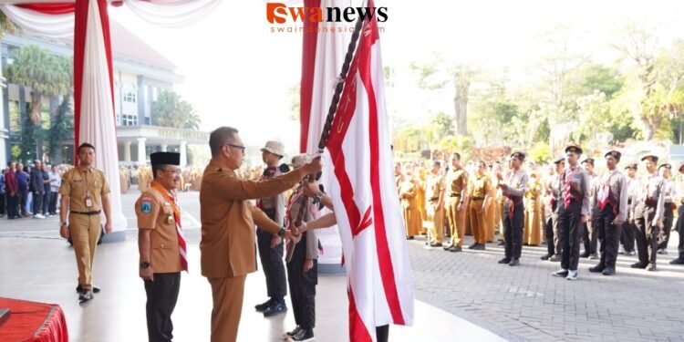 Lepas Kontingen Pramuka Kota Batu ke Jamnas XII, Wali Kota Batu: Jaga Disiplin dan Harumkan Nama Daerah