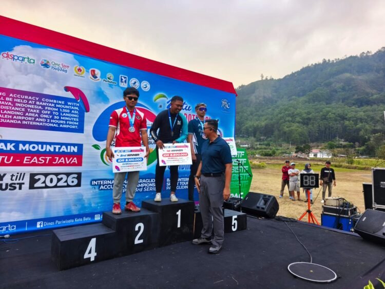 atlet paralayang Indonesia