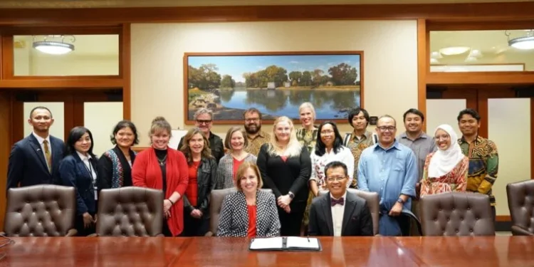 Kembangkan Riset Energi Hijau dan Ekosistem Air, UMM Jalin Kerjasama dengan Northern Illinois University