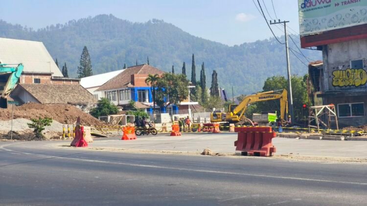 Jalan Hasanuddin Kota Batu